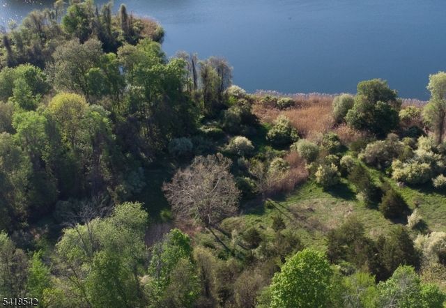 6 Hidden Valley Rd, Andover Twp., NJ 07860