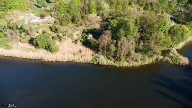 6 Hidden Valley Rd, Andover Twp., NJ 07860