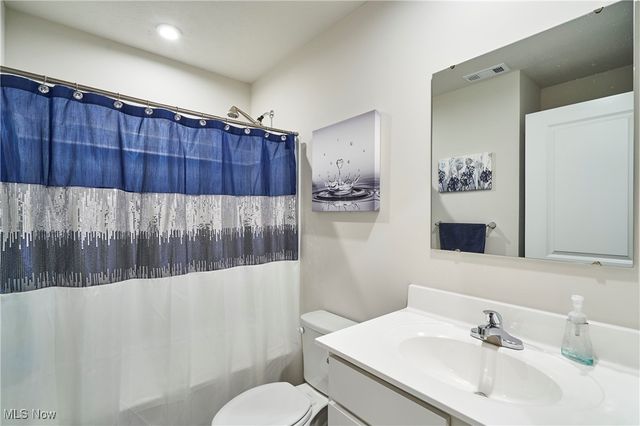 795 Pine Spring Drive, Painesville, OH 44077