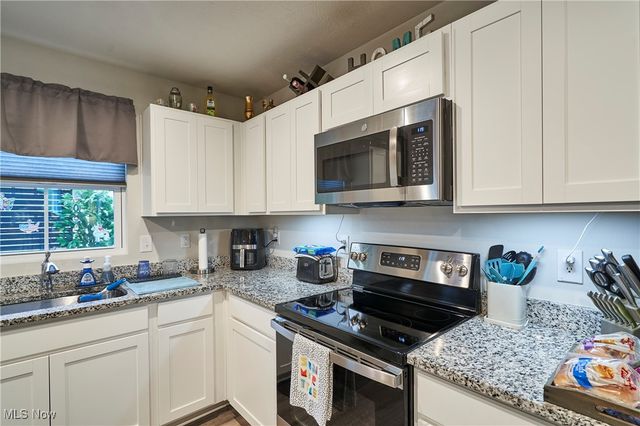 795 Pine Spring Drive, Painesville, OH 44077