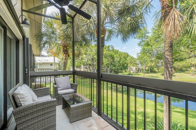 11863 Wimbledon Circle 504, Wellington, FL 33414