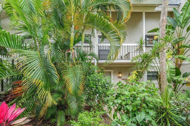 11863 Wimbledon Circle 504, Wellington, FL 33414