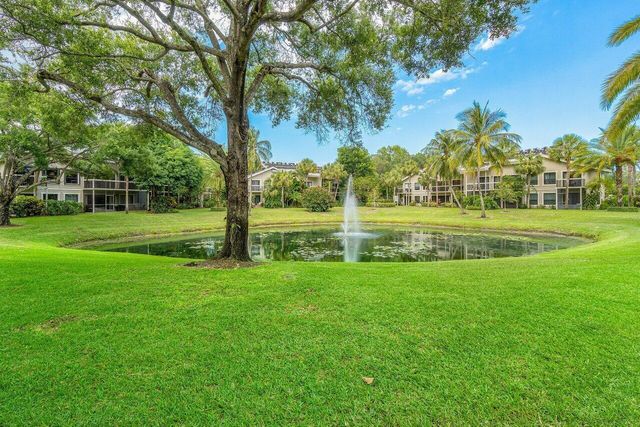 11863 Wimbledon Circle 504, Wellington, FL 33414