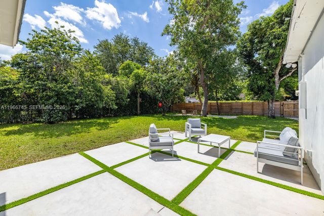 126 NW 107th St, Miami Shores, FL 33168