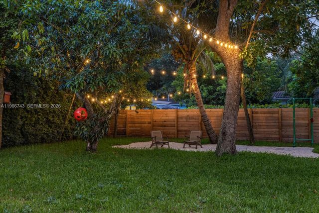 126 NW 107th St, Miami Shores, FL 33168