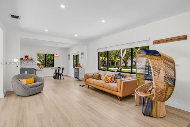 126 NW 107th St, Miami Shores, FL 33168