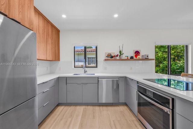 126 NW 107th St, Miami Shores, FL 33168