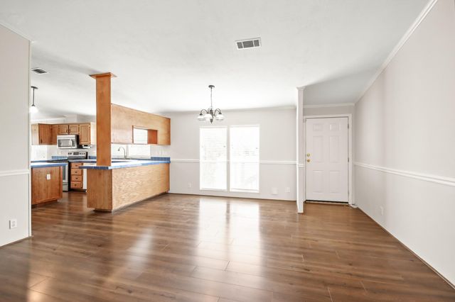 30935 Towering Oaks Drive, Magnolia, TX 77355