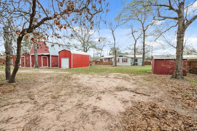 30935 Towering Oaks Drive, Magnolia, TX 77355