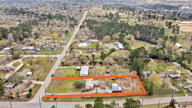 30935 Towering Oaks Drive, Magnolia, TX 77355