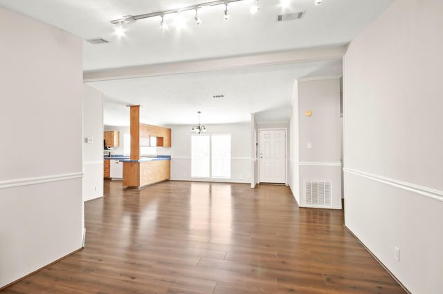 30935 Towering Oaks Drive, Magnolia, TX 77355