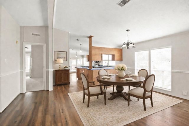 30935 Towering Oaks Drive, Magnolia, TX 77355