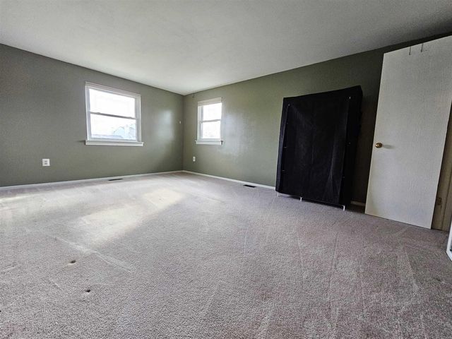 2011 Vine Way Drive Unit: 66, Canton, MI 48188