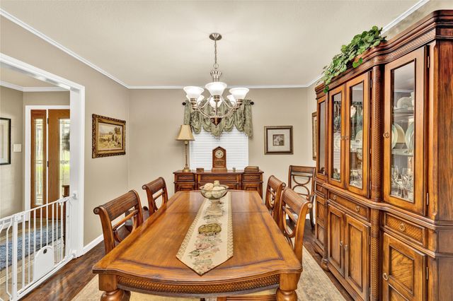 704 Hyde Park Boulevard, Cleburne, TX 76033