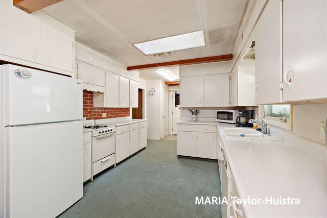 17690 Jordan Lane, Spring Lake, MI 49456