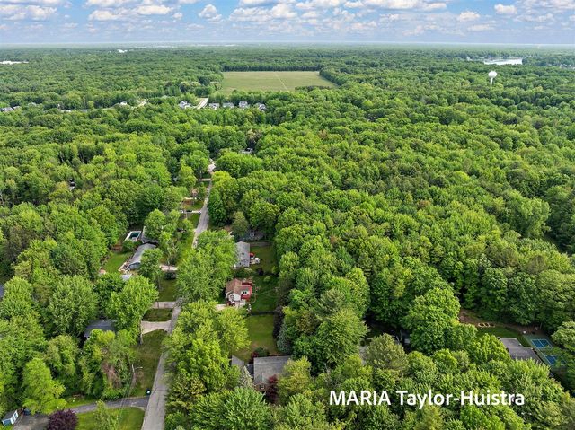 17690 Jordan Lane, Spring Lake, MI 49456