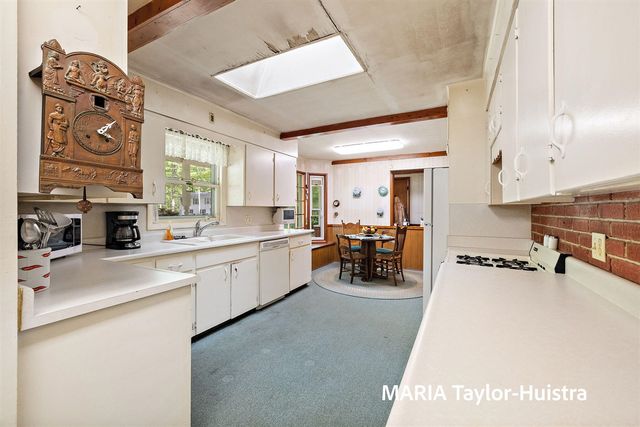 17690 Jordan Lane, Spring Lake, MI 49456