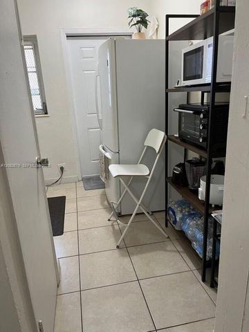 730 SW 10th Street 1, Miami, FL 33130