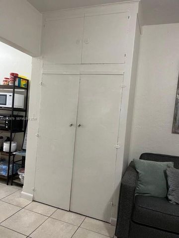 730 SW 10th Street 1, Miami, FL 33130