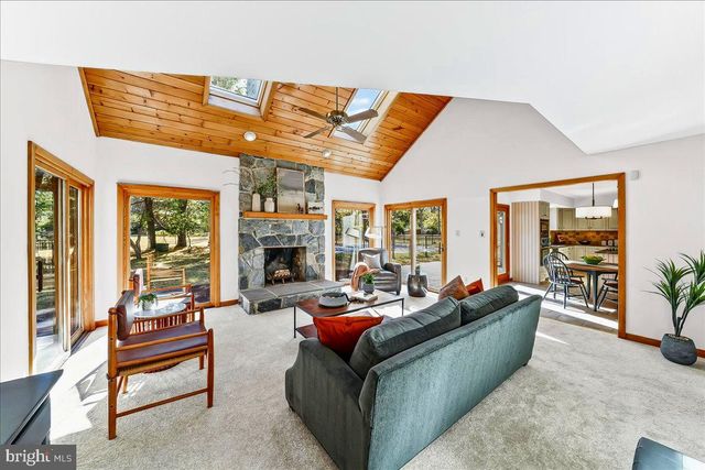 101 HARVEY LN, Chadds Ford, PA 19317