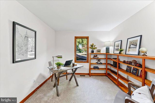 101 HARVEY LN, Chadds Ford, PA 19317