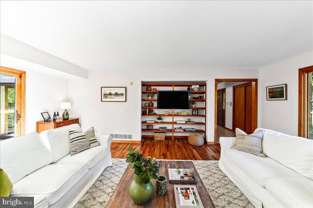 101 HARVEY LN, Chadds Ford, PA 19317