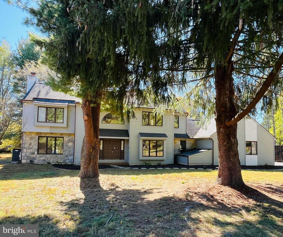 101 HARVEY LN, Chadds Ford, PA 19317