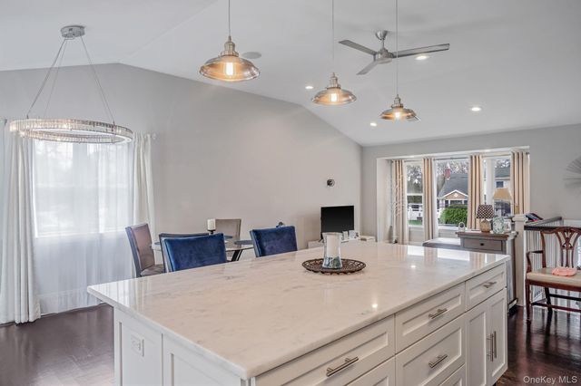 110 Stephen Road, Bayport, NY 11705