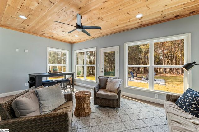 128 Hard Cash Lane, Fair Play, SC 29643