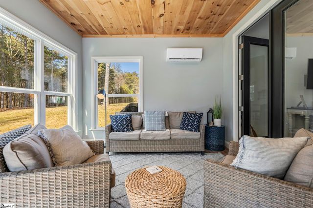 128 Hard Cash Lane, Fair Play, SC 29643