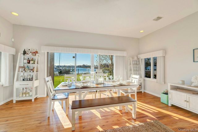 340 Robinson Road, Greenport, NY 11944