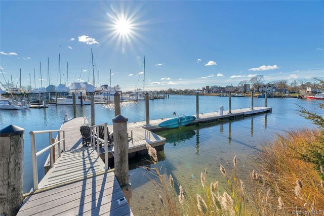 340 Robinson Road, Greenport, NY 11944