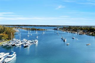 340 Robinson Road, Greenport, NY 11944