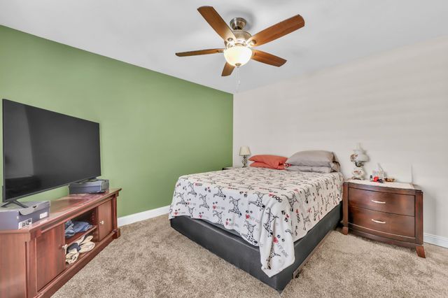 295 TURNBERRY CIRCLE, Clarksville, TN 37043