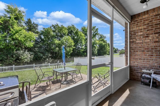295 TURNBERRY CIRCLE, Clarksville, TN 37043