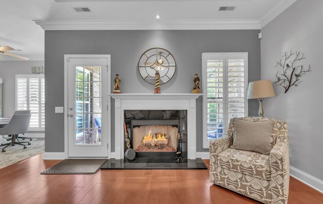 295 TURNBERRY CIRCLE, Clarksville, TN 37043
