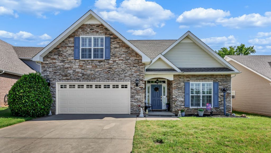 295 TURNBERRY CIRCLE, Clarksville, TN 37043