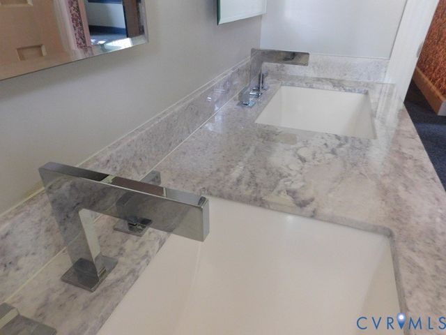 838 CRYmes Rd, Keysville, VA 23947