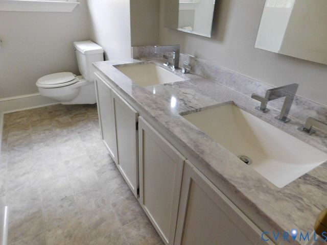 838 CRYmes Rd, Keysville, VA 23947