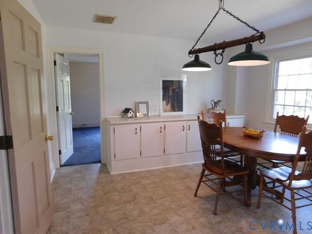 838 CRYmes Rd, Keysville, VA 23947