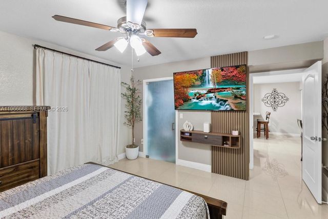 10951 W Okeechobee Rd 101, Hialeah Gardens, FL 33018