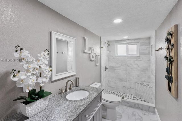 10951 W Okeechobee Rd 101, Hialeah Gardens, FL 33018