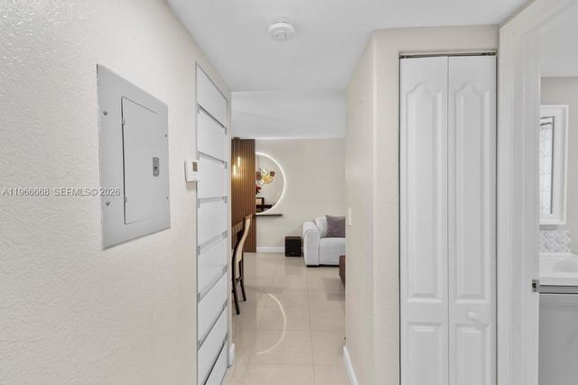 10951 W Okeechobee Rd 101, Hialeah Gardens, FL 33018