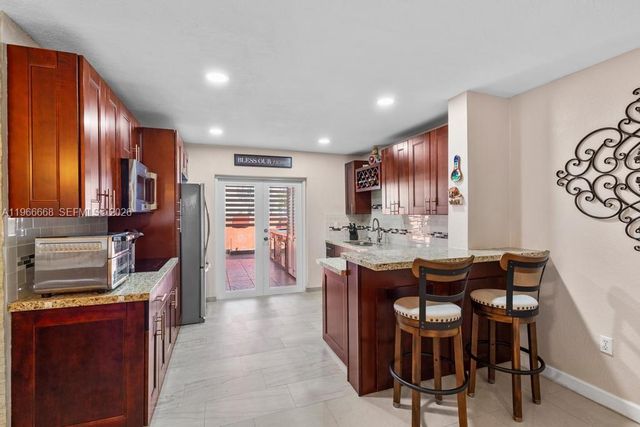 10951 W Okeechobee Rd 101, Hialeah Gardens, FL 33018