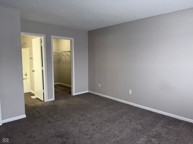 4249 Village Bend Drive, Indianapolis, IN 46254