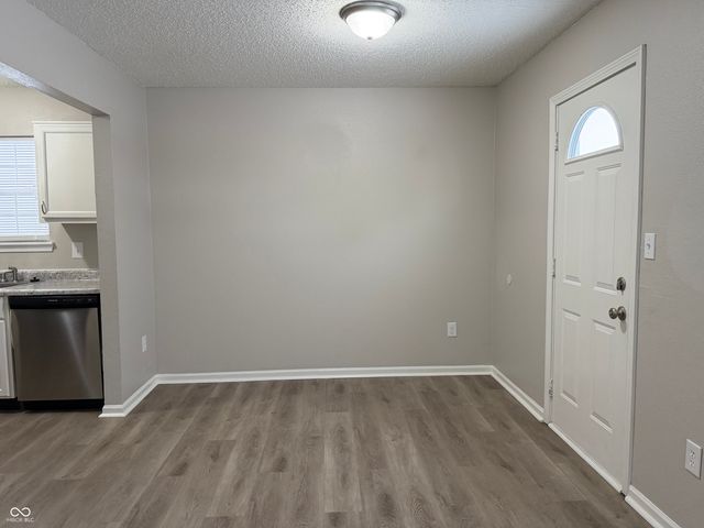 4249 Village Bend Drive, Indianapolis, IN 46254