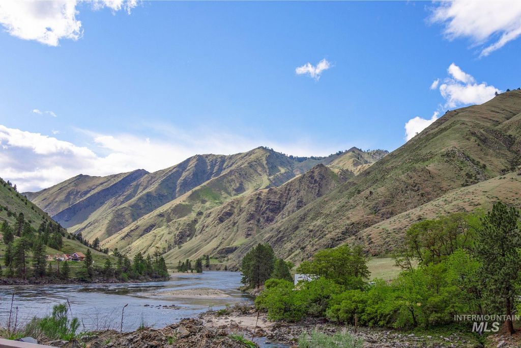 1175 Big Salmon River Rd, Riggins, ID 83549 photo 2
