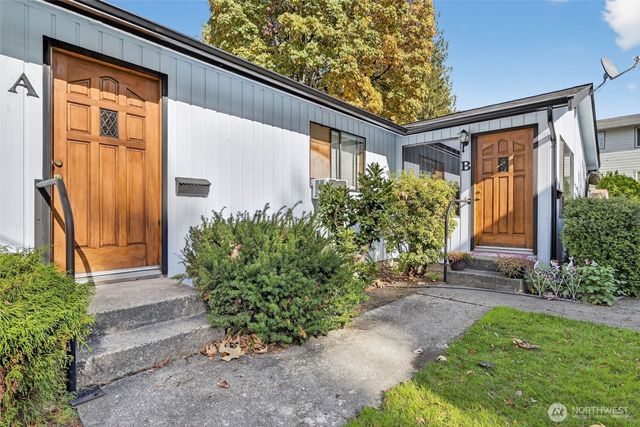 410 10th Street, Lynden, WA 98264