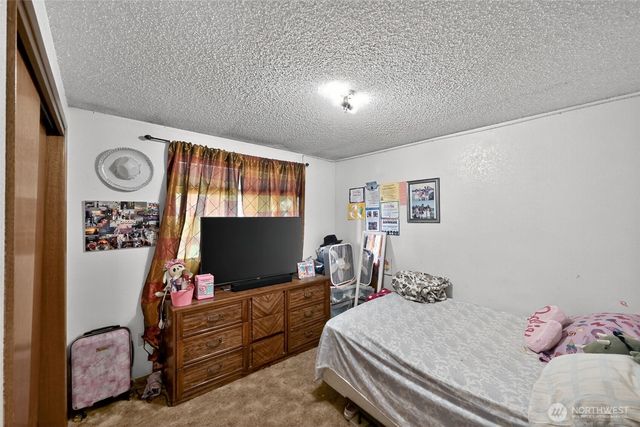 410 10th Street, Lynden, WA 98264