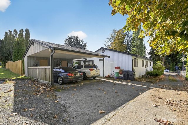 410 10th Street, Lynden, WA 98264